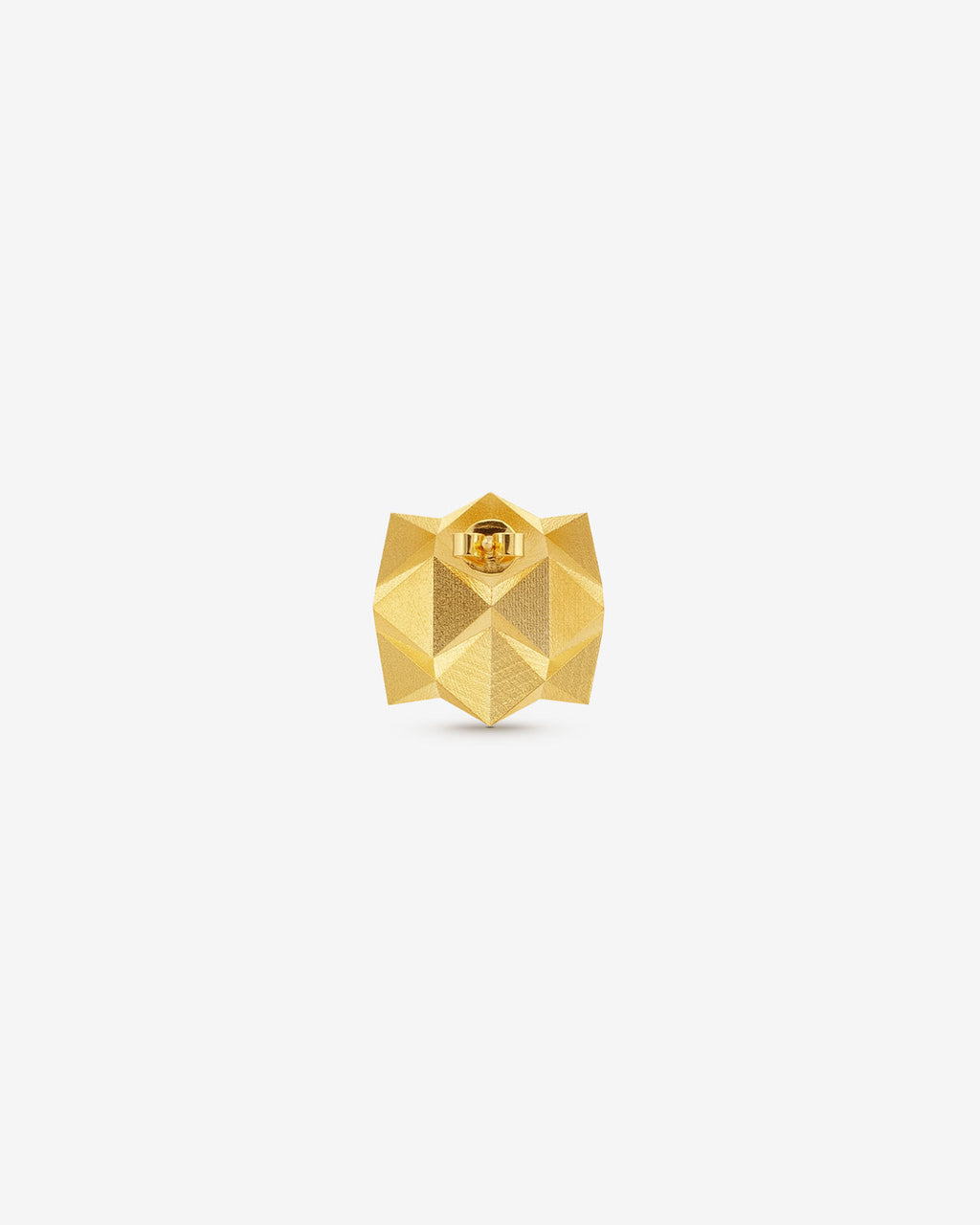 Geometrischer Ohrring mit 36 Facetten aus Gold von Fine Principles  — elegant und unisex, nachhaltig gefertigt in Pforzheim.