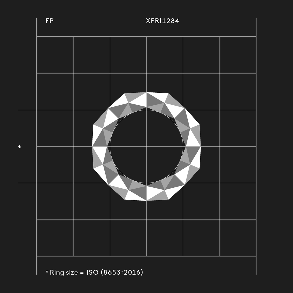 Schmuckstück mit Struktur: Ring XFRI1284 mit 128 Facetten, gestaltet von Fine Principles — inspiriert von Grafik, Raster und Falttechnik.